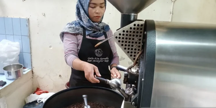 Petani Temanggung nikmati lonjakan harga kopi